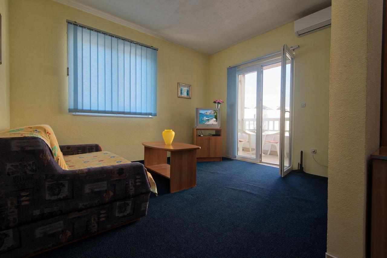 Apartmani Jogunica 内乌姆 外观 照片